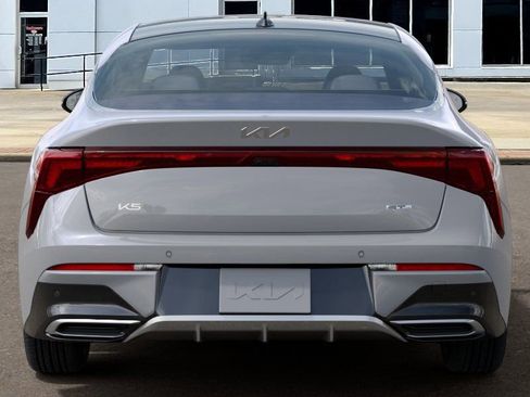 New 2026 Kia K5 GT-Line image 16