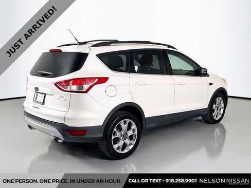 Used 2014 Ford Escape SE w/ Equipment Group 201A image 5