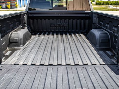 Used 2024 Chevrolet Silverado 1500 High Country w/ High Country Premium Package AWD/4WD image 22