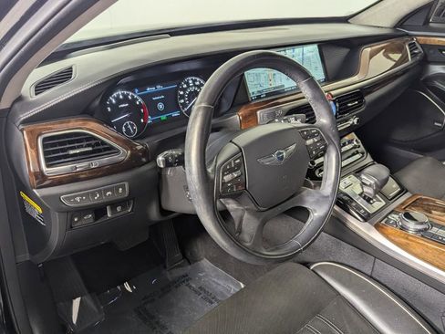 Used 2017 Genesis G90 3.3T Premium RWD image 13