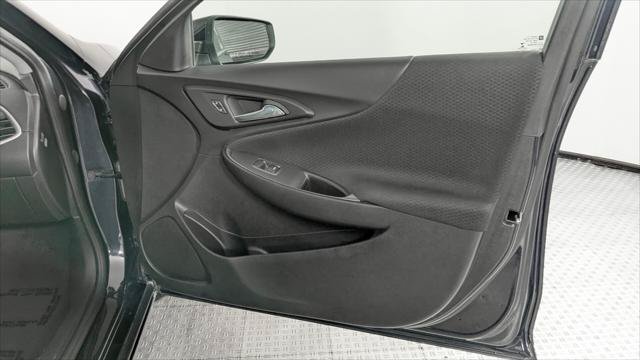 Used 2023 Chevrolet Malibu LT FWD image 19