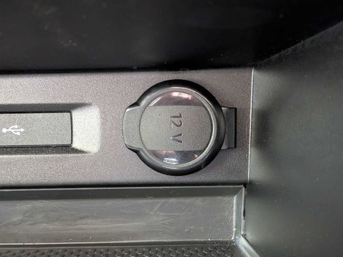 Certified 2024 Volkswagen Tiguan S FWD image 33