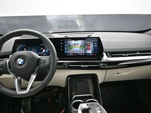 New 2026 BMW X1 xDrive28i w/ Technology Package AWD/4WD image 19