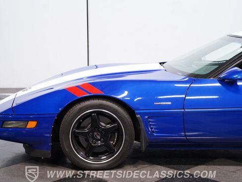 Used 1996 Chevrolet Corvette Coupe RWD image 20