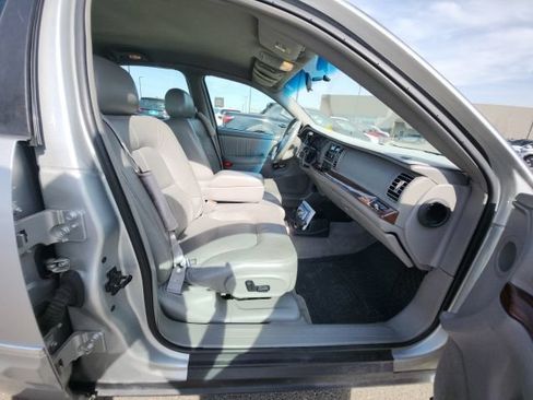 Used 2003 Buick Park Avenue FWD image 19