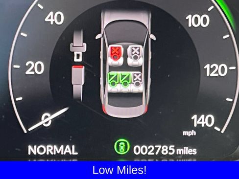 Used 2025 Honda Civic Sport image 2
