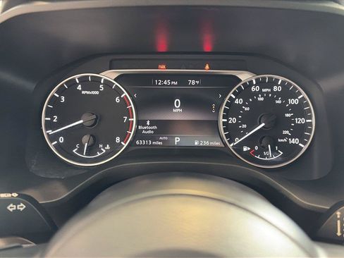 Used 2024 Nissan Rogue S AWD/4WD image 13