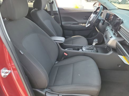 Certified 2024 Hyundai Kona SEL FWD image 19