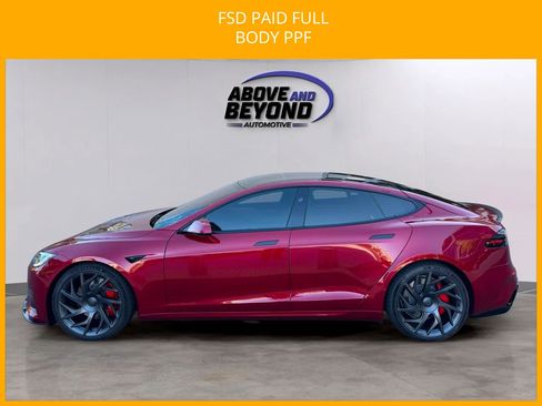 Used 2026 Tesla Model S Plaid AWD/4WD image 5
