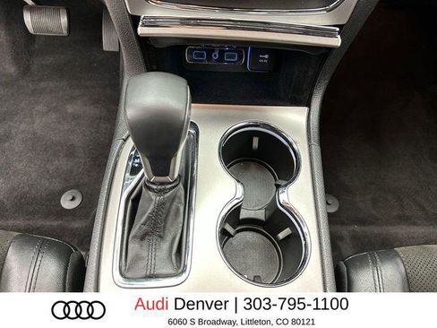 Used 2018 Jeep Grand Cherokee Altitude AWD/4WD image 20
