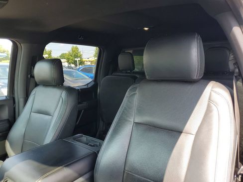 Used 2019 Ford F150 XLT w/ Equipment Group 302A Luxury AWD/4WD image 11