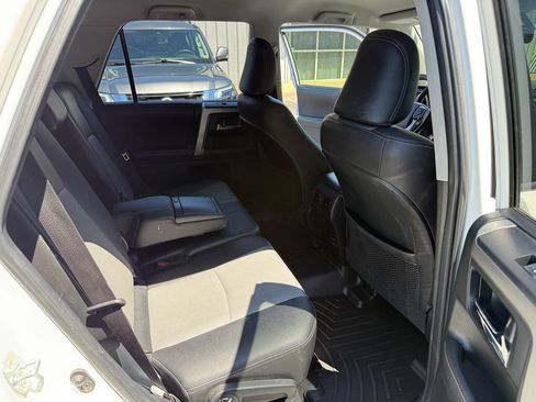 Used 2018 Toyota 4Runner SR5 Premium AWD/4WD image 20