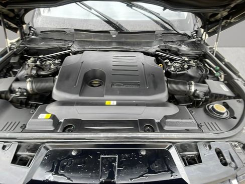 Used 2021 Land Rover Range Rover Sport SE image 21