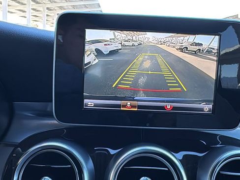 Used 2017 Mercedes-Benz GLC 300 image 16