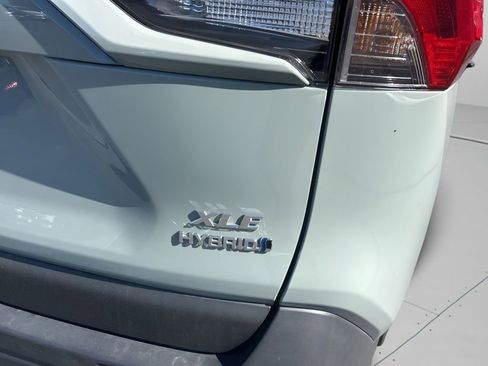 Used 2023 Toyota RAV4 XLE Premium AWD/4WD image 14