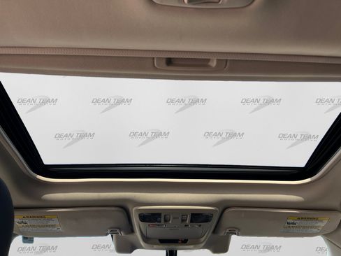 Used 2017 Subaru Outback 2.5i Limited AWD/4WD image 5
