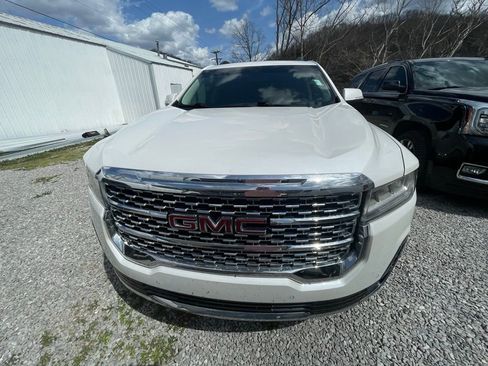 Used 2023 GMC Acadia Denali AWD/4WD image 2