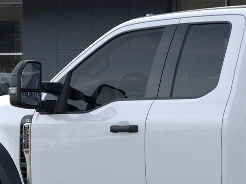 New 2026 Ford F550 4x4 Supercab Super Duty image 20