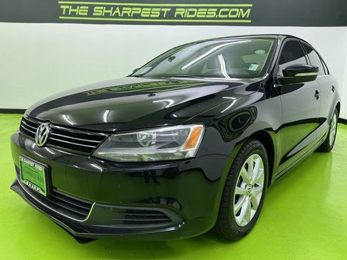 Used 2013 Volkswagen Jetta SE FWD image 5