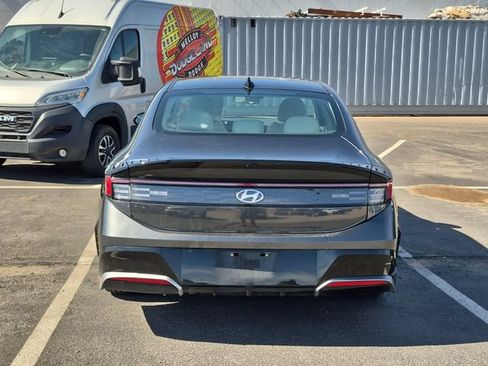 Used 2025 Hyundai Sonata SEL FWD image 7