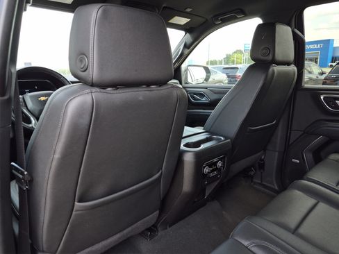 Used 2024 Chevrolet Tahoe LT AWD/4WD image 19