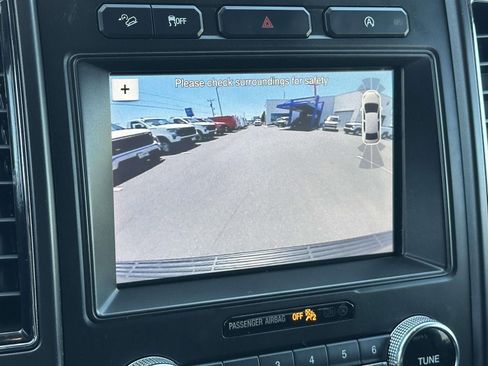 Used 2019 Ford Expedition Max Limited AWD/4WD image 11