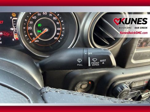 Used 2023 Jeep Wrangler Sport S image 15