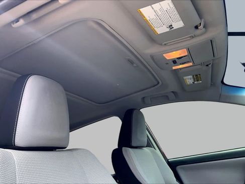 Used 2016 Toyota RAV4 XLE FWD image 14