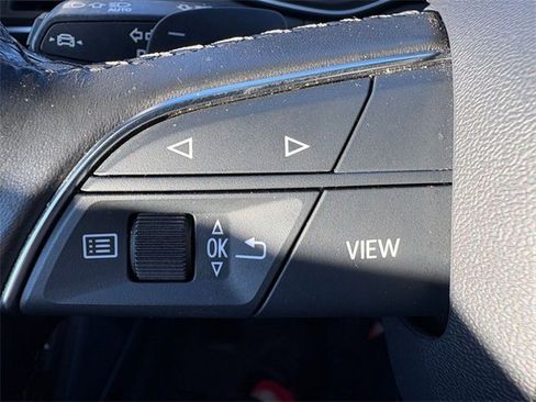 Used 2023 Audi Q5 2.0T Premium Plus image 17