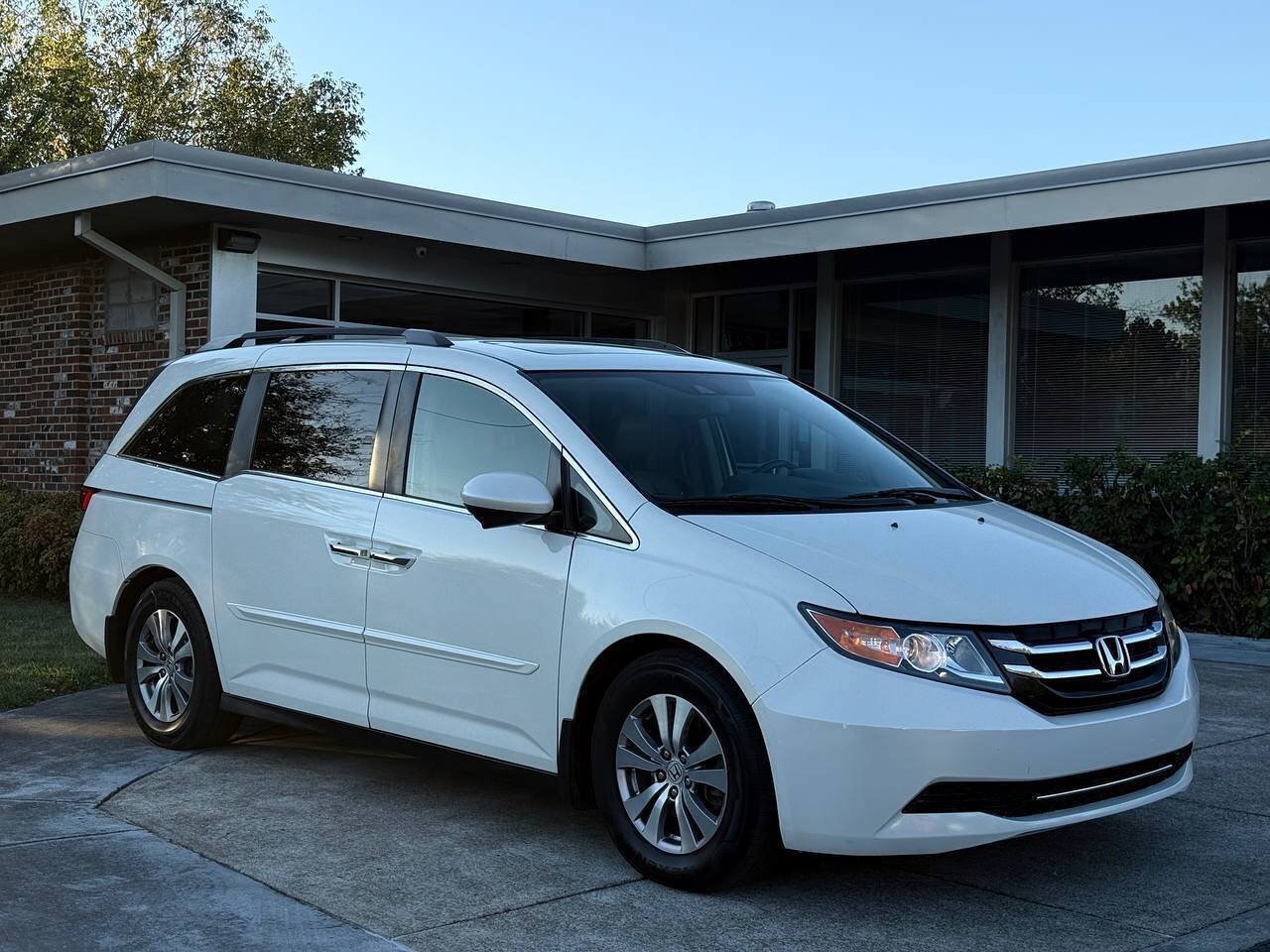 Used 2016 Honda Odyssey EX-L image 7
