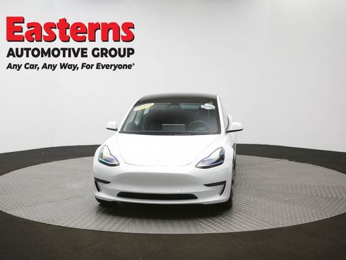 Used 2023 Tesla Model 3 Standard Range image 85
