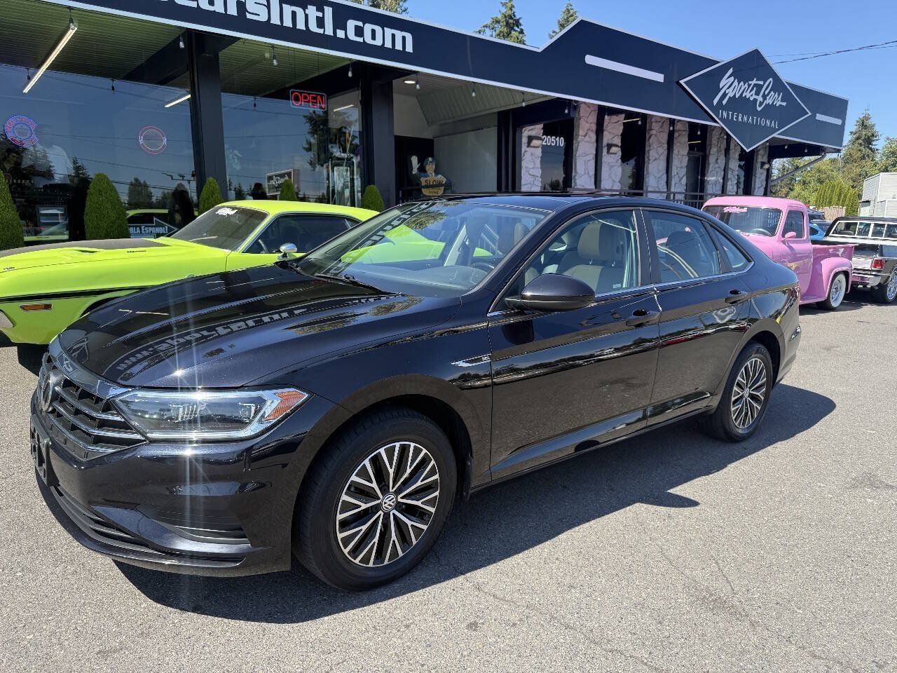 Used 2019 Volkswagen Jetta SEL FWD image 2