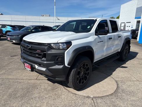 New 2026 Chevrolet Colorado Trail Boss AWD/4WD image 4