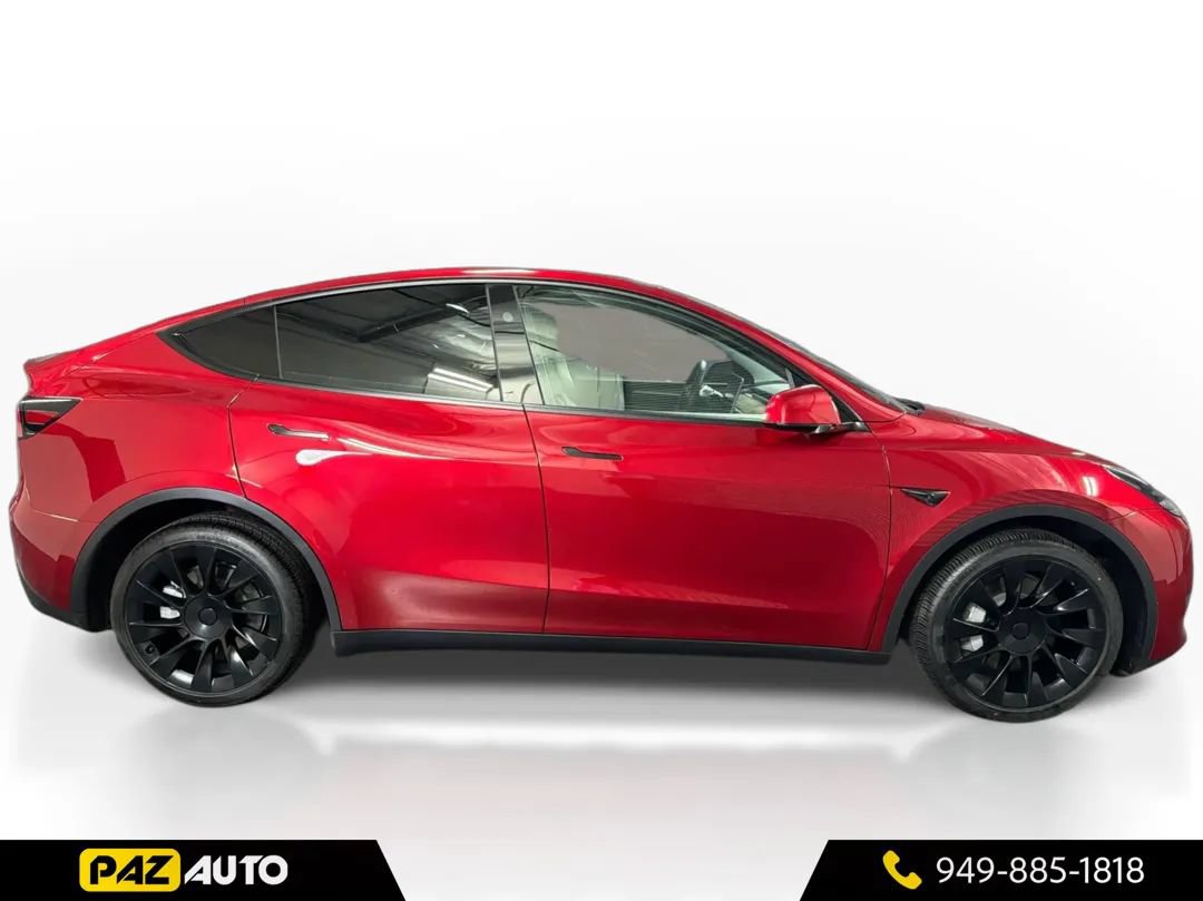 Used 2024 Tesla Model Y Long Range AWD/4WD image 6