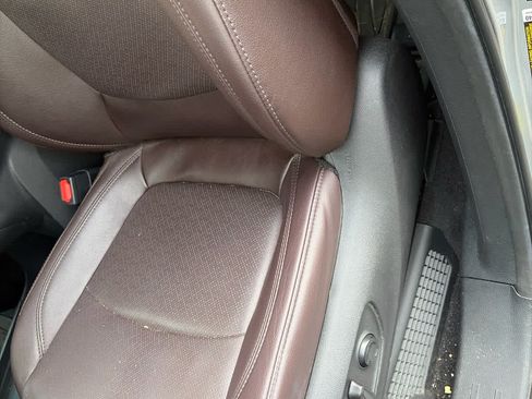 Certified 2023 Toyota Sienna Platinum AWD/4WD image 5