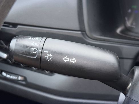 Used 2024 Honda Accord EX image 11