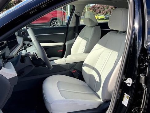 New 2026 Hyundai Sonata SEL image 9