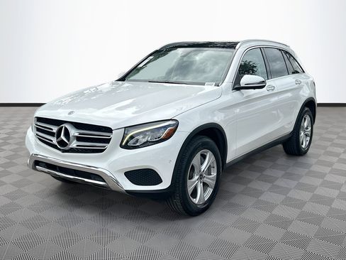 Used 2018 Mercedes-Benz GLC 300 image 3