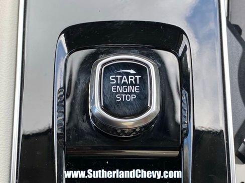 Used 2026 Volvo XC90 B6 Ultra w/ Protection Package AWD/4WD image 31