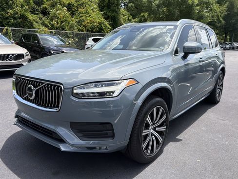 Used 2023 Volvo XC90 B5 Core AWD/4WD image 5