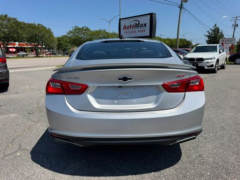 Used 2019 Chevrolet Malibu RS FWD image 4