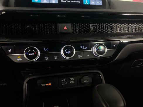 Used 2025 Honda CR-V EX-L image 18