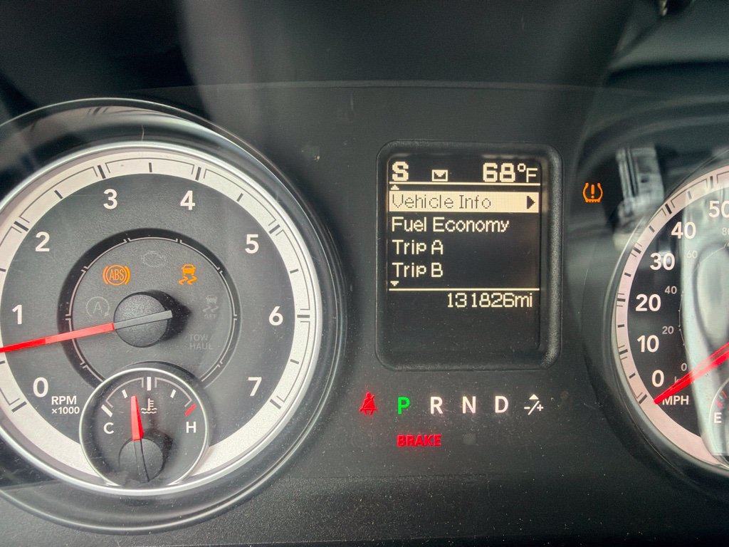 Used 2014 RAM 1500 Express RWD image 8