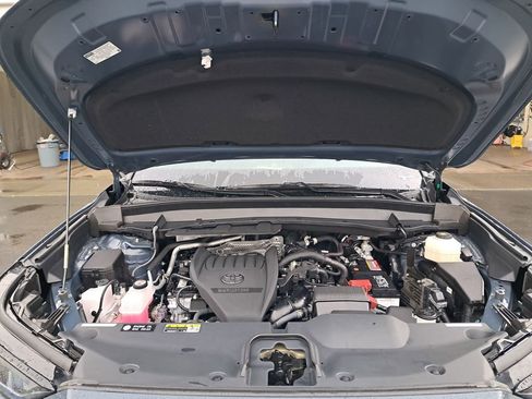 Used 2024 Toyota Grand Highlander XLE image 27