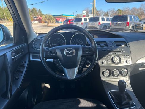 Used 2013 MAZDA MAZDA3 i Touring image 12