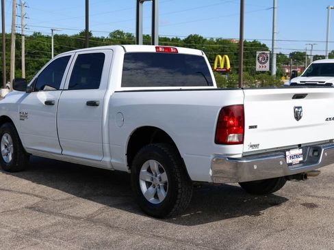 Used 2022 RAM 1500 Classic SLT w/ Electronics Group AWD/4WD image 5