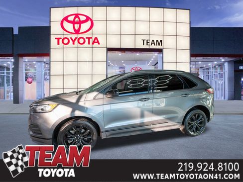 Used 2023 Ford Edge SE w/ Black Appearance Package image 1