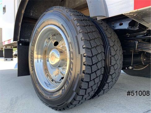 Used 2021 RAM 5500 Tradesman image 22