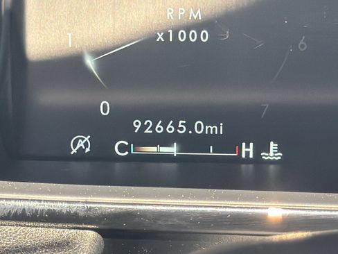 Used 2019 Lincoln Navigator Reserve AWD/4WD image 22