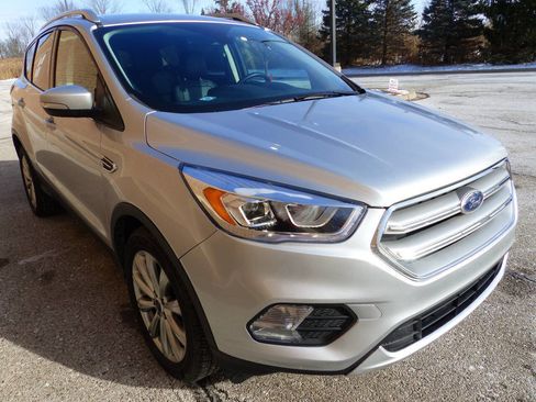 Used 2017 Ford Escape Titanium image 11